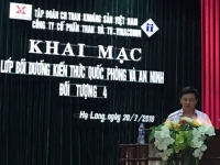 Đ/c Nguyễn Việt Thanh- BTĐU phát biểu tại Lớp học