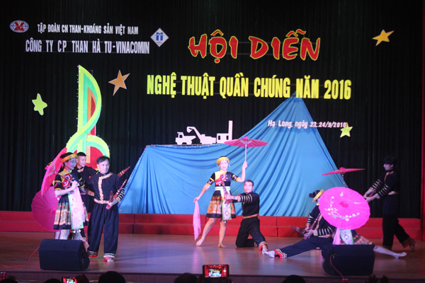 Hội diễn nghệ thuật quần chúng Công ty than Hà Tu năm 2016