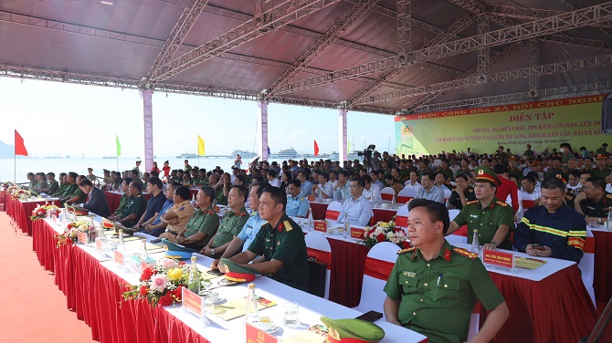 Công ty CP Than Hà Tu tham gia Cuộc diễn tập phương án chữa cháy và tìm kiếm cứu hộ cấp Bộ, do tỉnh Quảng Ninh và Bộ Công an phối hợp tổ chức