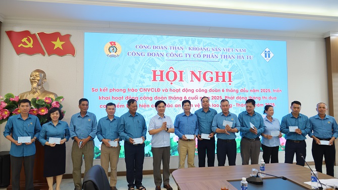 trao thuong cac cong doan bo phan hoan thanh cong trinh viec kho 6 thang dau nam 2025