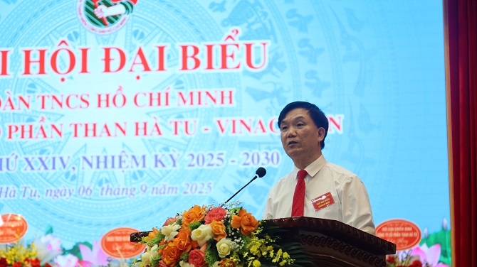 4dong chi lanh dao cong ty cp than ha tu phat bieu chi dao tai dai hoi
