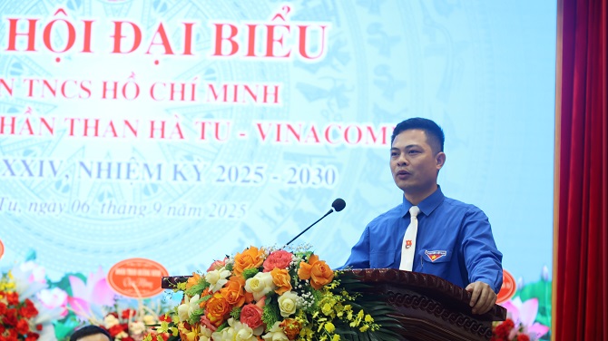 5dong chi hoang viet phuong bi thu doan thanh nien than quang ninh phat bieu chi dao tai dai hoi
