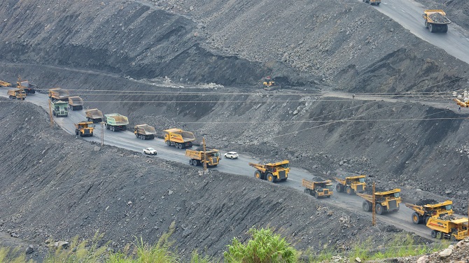 khi the thi dua san xuat soi dong tren khai truong than ha tu