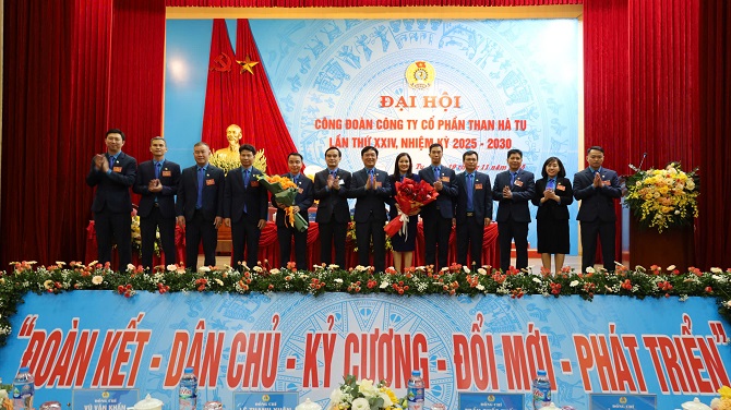 z7247607884946 7aa8ca24964b273ae2d0529471952f03