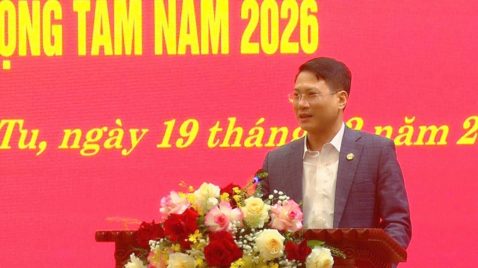 d c hoang trong hiep uvbtvchu nhiem bkt dang uy than quang ninh phat bieu chi dao hoi nghi