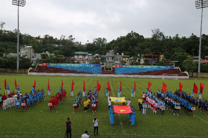 Khai mạc giải Bóng đá phong trào TKV năm 2018