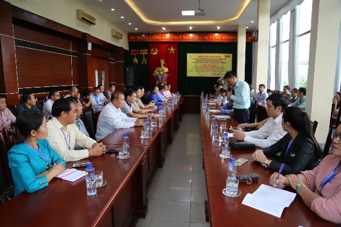 Đoàn cán bộ Ủy ban Trung ương mặt trận Lào xây dựng  đất nước và Bộ nội vụ nước cộng hòa dân chủ nhân dân Lào đến thăm và làm việc tại Công ty CP Than Hà Tu
