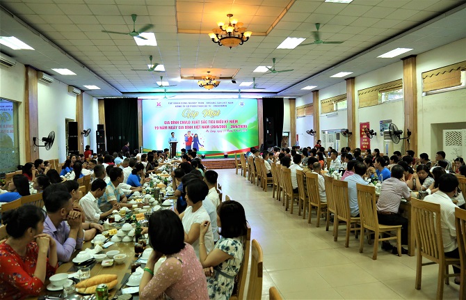 Than Hà Tu - Vinacomin: Tổ chức gặp mặt gia đình CNVCLĐ xuất sắc tiêu biểu nhân dịp kỷ niệm 19 năm ngày Gia đình Việt Nam năm 2020