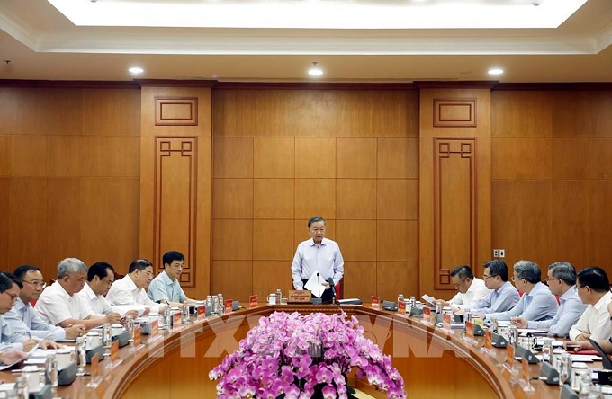 Tổng Bí thư, Chủ tịch nước chủ trì làm việc về tái cơ cấu Tập đoàn Công nghiệp Than - Khoáng sản Việt Nam  (Ảnh: TTXVN)